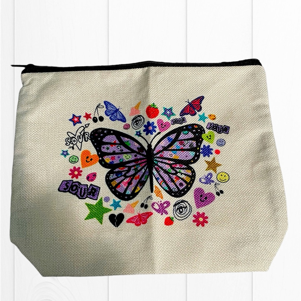 🔥 Butterfly cosmetics bag 🔥 - Picture 1 of 5